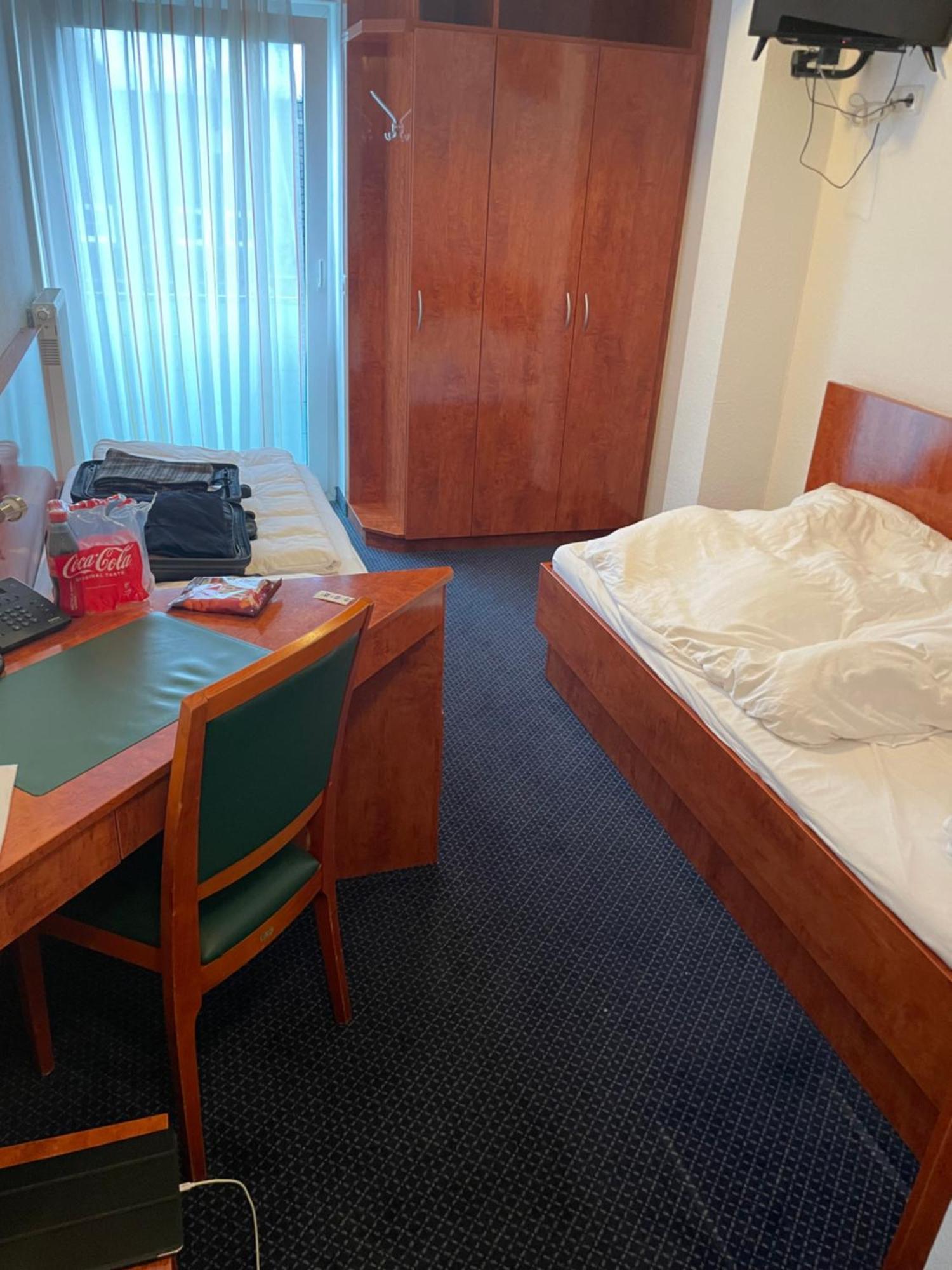 Hotel Merkenich كولونيا المظهر الخارجي الصورة