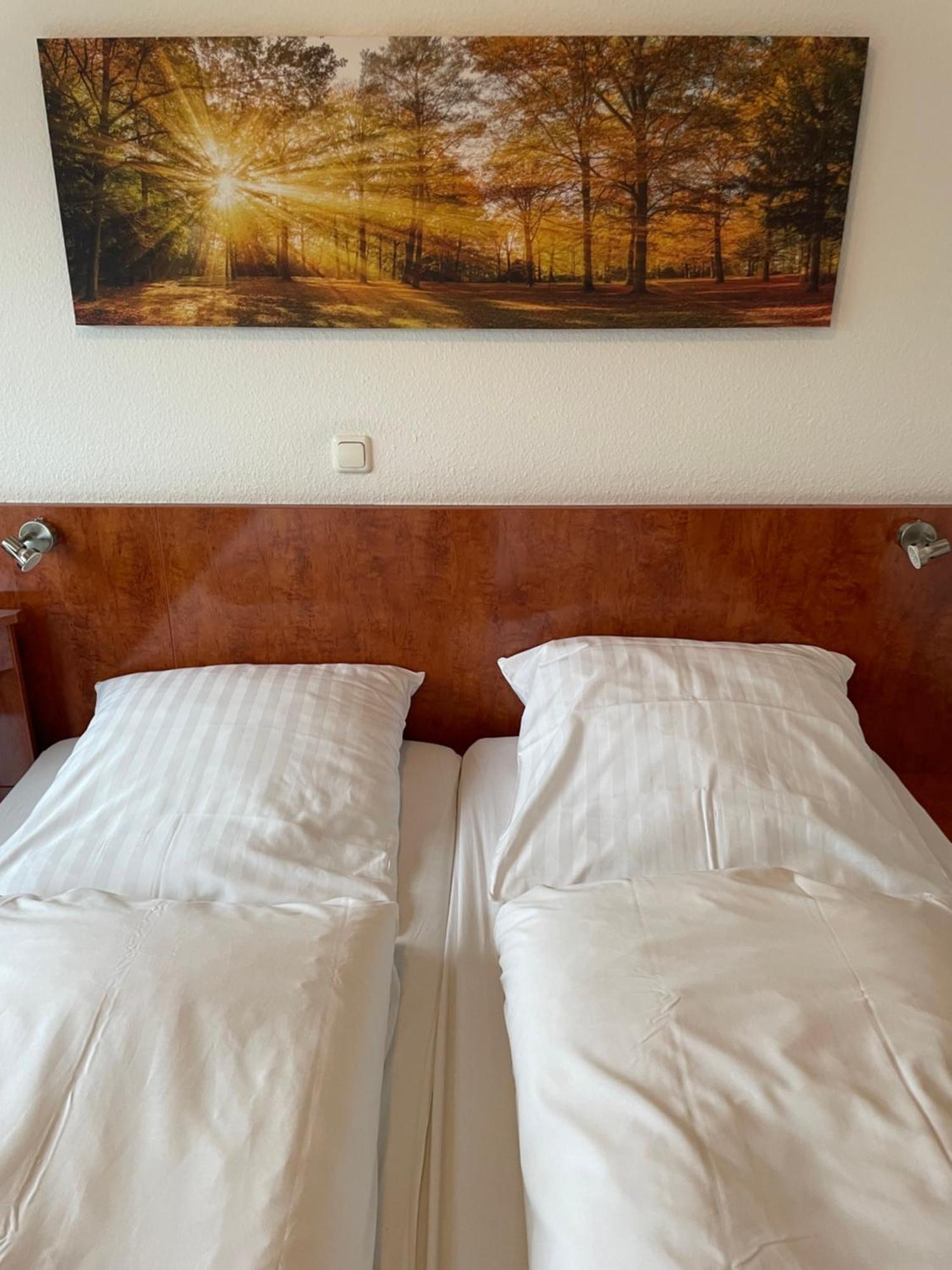 Hotel Merkenich كولونيا المظهر الخارجي الصورة