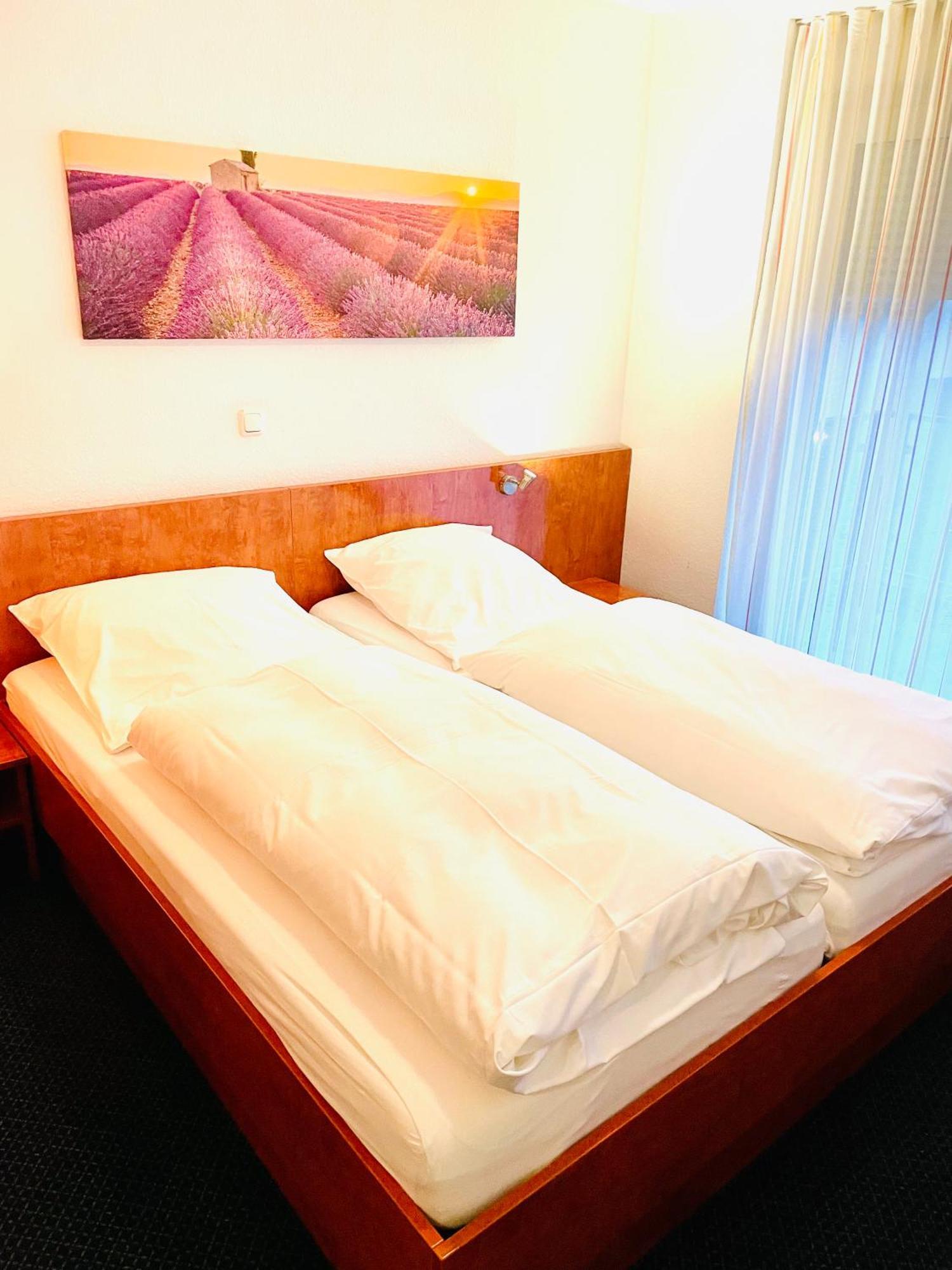 Hotel Merkenich كولونيا المظهر الخارجي الصورة